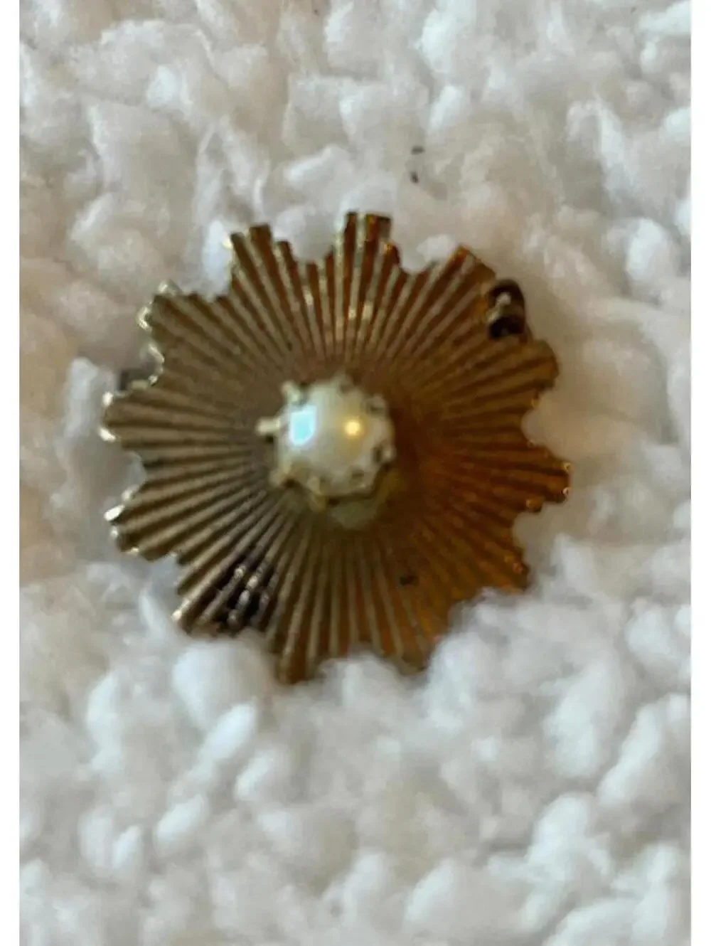 Vintage Gold Tone Starburst Brooch with Pearl Center